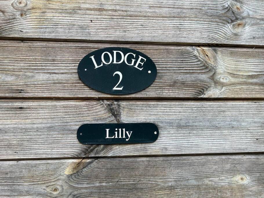 Lilly Lodge, Lake Pochard South Cerney Extérieur photo